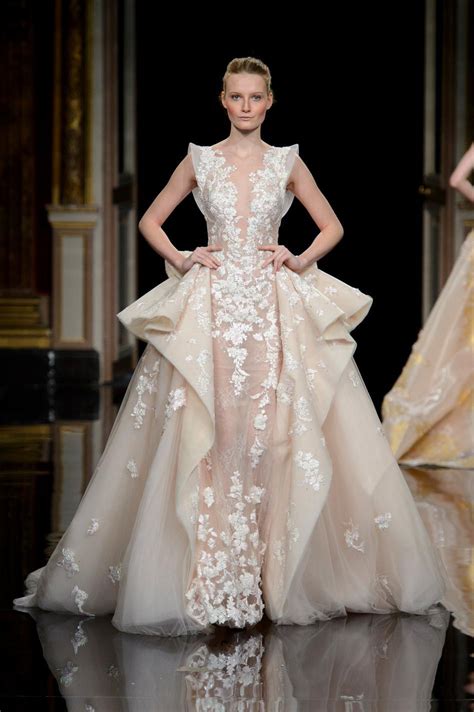 robe de mariée dior 2017|Les plus belles robes de mariée Haute Couture .